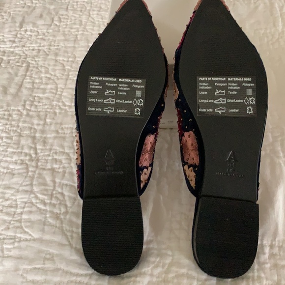 ANTHROPOLOGIE Studded Violet Slides Flats 7 NWT - Picture 9 of 10